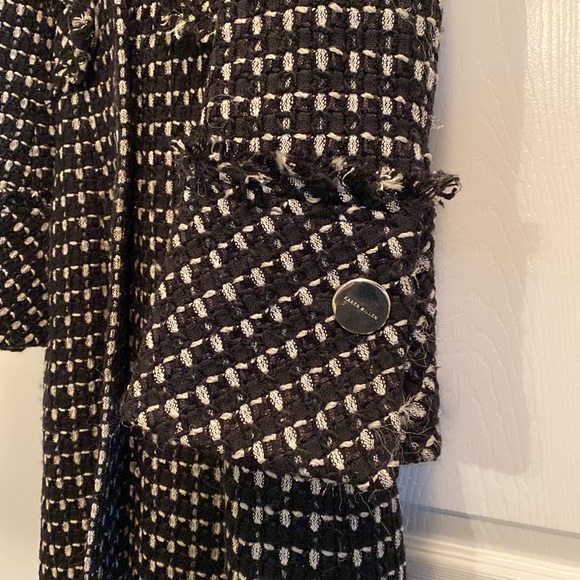 Karen Millen- Designer Coat Size 4 : Runs small would best fit 0-2 US size - Picture 8 of 11